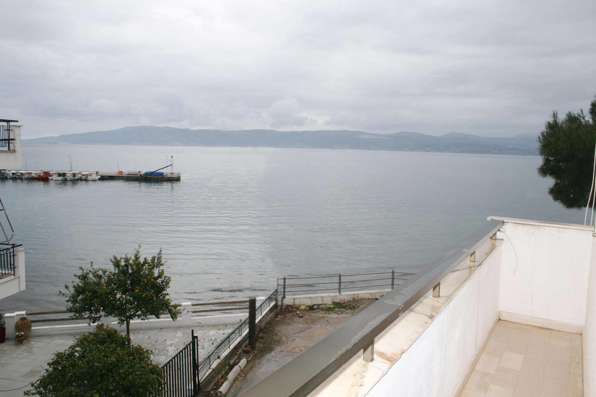 Aparthotel Iliahtides Amarynthos Exterior foto